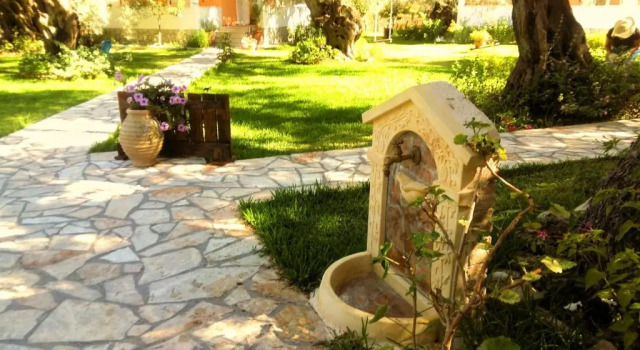 Коттедж c 1 комнатой Villa Hector