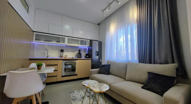 Номер Deluxe Fully equipped apartment in the city center with a lake view