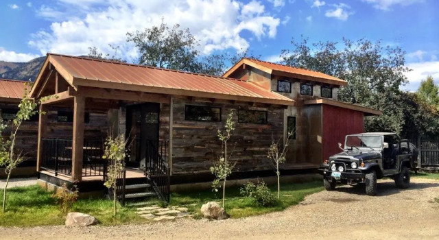 Коттедж Fireside Resort