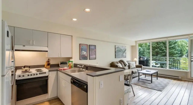 Muscatel Flats - 1 Bedroom Condo #8 Walk Up - LLH 57124