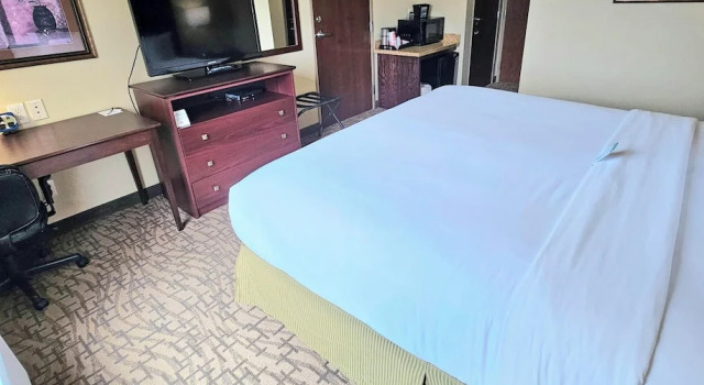 Двухместный номер Standard Cobblestone Inn & Suites - Clintonville