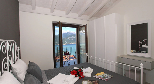 Villa Aurelia, Book Villa Hoteller i Plesio med pool, Swimmingpool