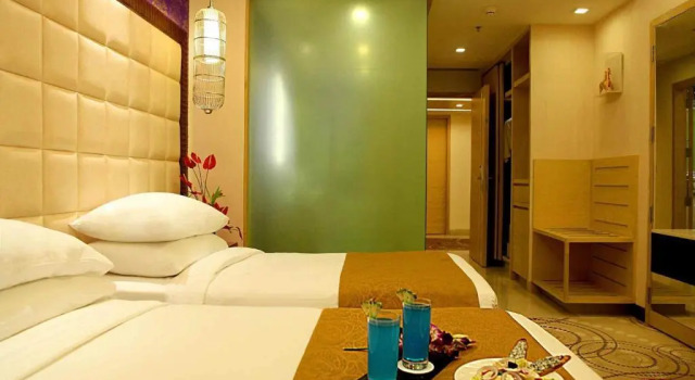 Двухместный клубный номер Standard The Metropolitan Hotel & Spa New Delhi
