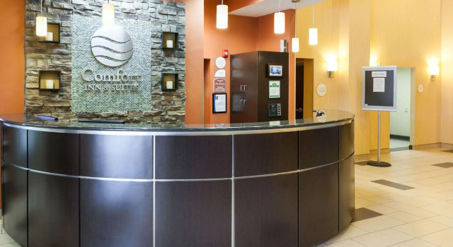 Comfort Inn & Suites Statesville - Mooresville, Забронировать Отель Стейтсвилл Северная Каролина