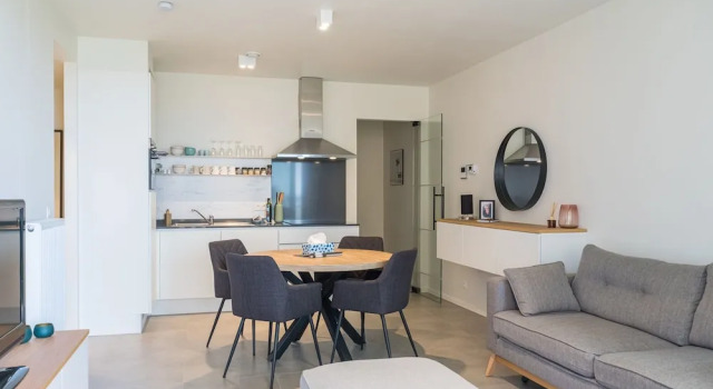 Апартаменты New-build Apartment Near the City Center