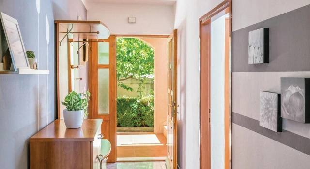Awesome Home in Makarska With Wifi and 3 Bedrooms, Забронировать Отель Макарска Biokovo Nature Park, рядом с Францисканский монастырь