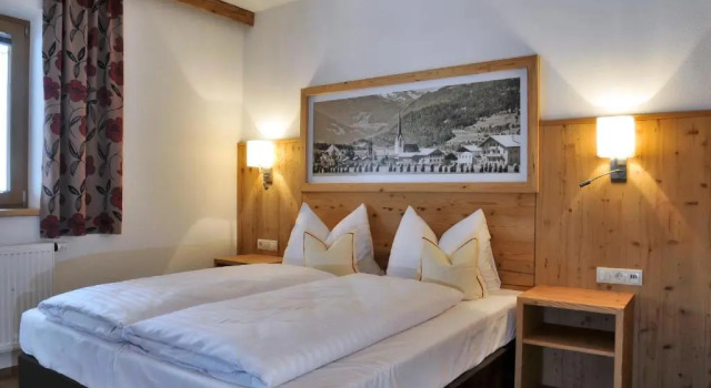Двухместный номер Standard с балконом Hotel Märzenklamm Stumm im Zillertal