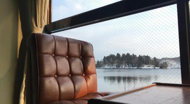 Номер Standard с видом на озеро Nojiri Lake Resort