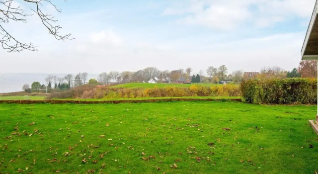 5 Person Holiday Home in Rendbjerg Strand Egernsund, Prenota Hotel Broager 