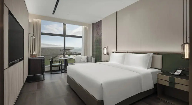 Двухместный номер Standard HUALUXE Chongqing Science Hall