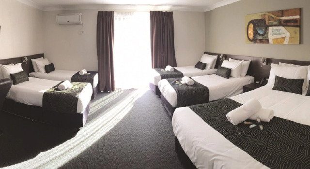 Семейный номер Executive Hunts Hotel Liverpool