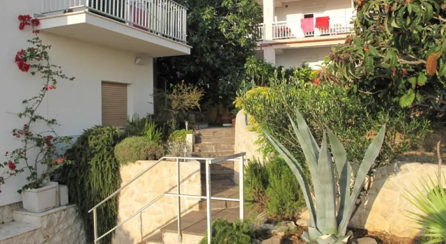 Коттедж All About the Sea - Riviera House near the center of Hvar