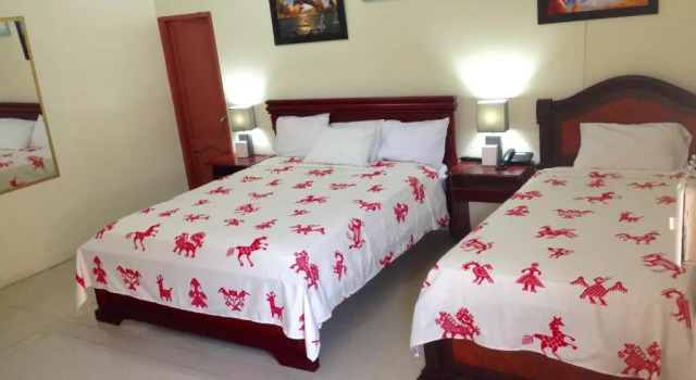 Трёхместный номер Standard Hotel MundialCity