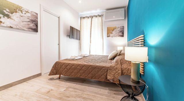 Michelangelo Luxury Rooms - Colosseo - WiFi, Забронировать Отель Рим Лацио, рядом с Вокзал Термини