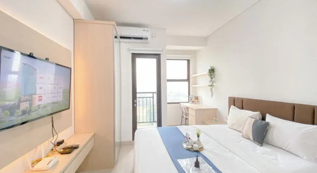 Monolocale Deluxe Warm And Relax Studio Apartment Transpark Cibubur