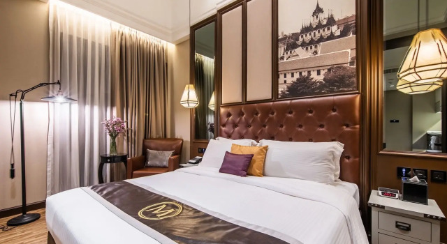 Номер Deluxe Metropole, Bangkok, Thonglor a Tribute Portfolio Hotel by Marriott