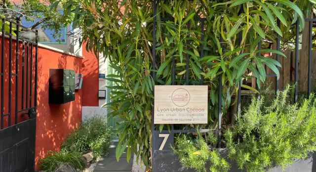 Люкс Lyon Urban Cocoon Gîte urbain eco-responsable