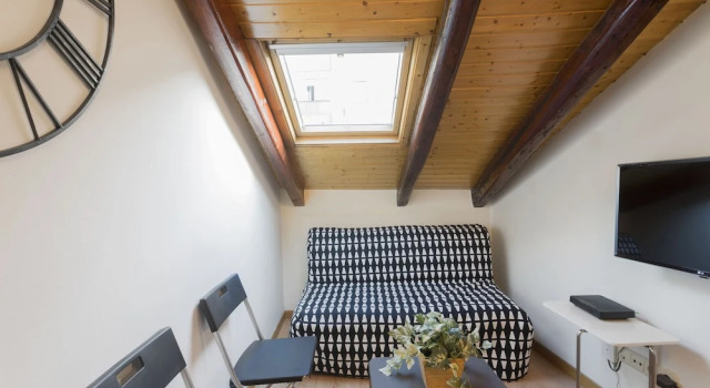 Goya Apartment I