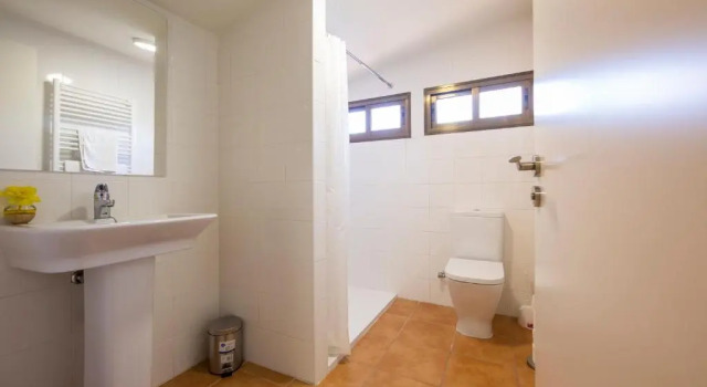 Кровать в общем номере Hostel La Pedriza