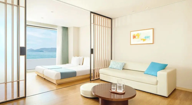Одноместный номер Deluxe Hanwha Resort Geoje Belvedere