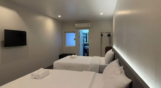 Четырёхместный номер Standard Issara House Bangkok