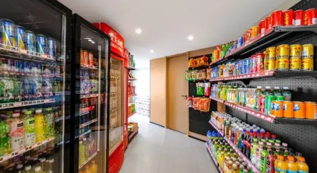Jinnang Fanyu Hotel (Kunming Wuyue Plaza Jinchuan Road Subway Station), Prenota Hotel Kunming Yunnan