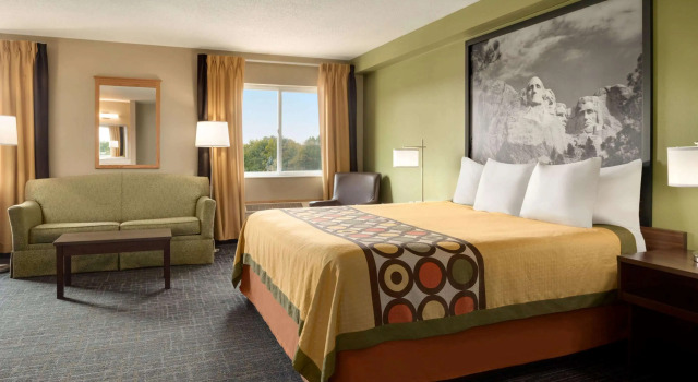 Super 8 by Wyndham Sioux Falls