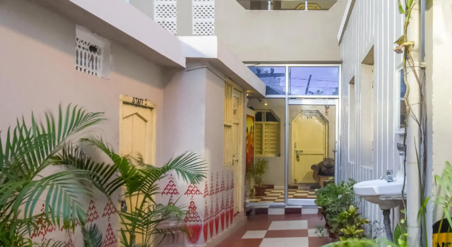 SPOT ON 75772 Hotel Neelkamal, Prenota Hotel Puri Orissa