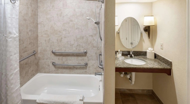 Четырёхместный люкс Homewood Suites by Hilton Jackson-Ridgeland