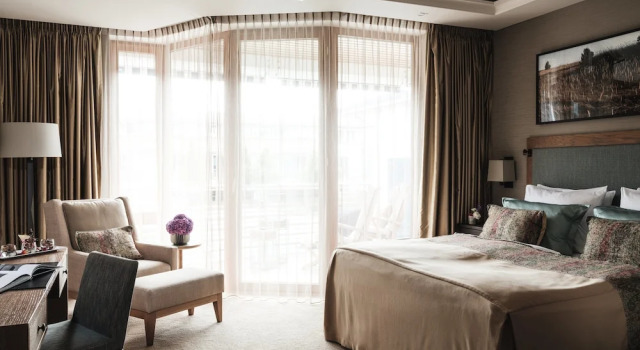Номер Standard с красивым видом из окна Althoff Seehotel Überfahrt