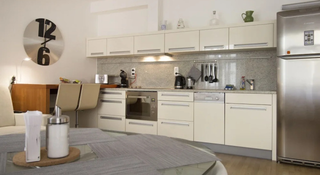 Люкс Luxurious Apartment near Prague Castle