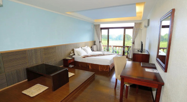 Двухместный номер Deluxe с балконом и с видом на океан Airai Water Paradise Hotel & Spa