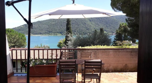 Коттедж Sarnico Terrazza sul lago di Iseo
