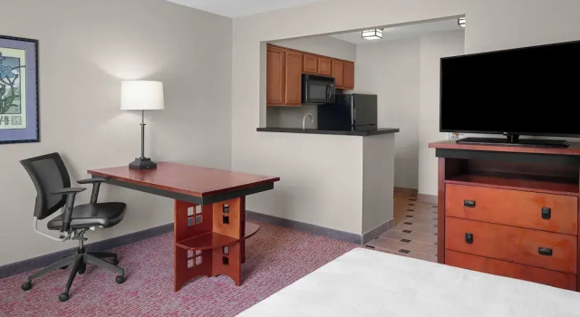 Двухместный люкс Larkspur Landing Extended Stay Suites Folsom