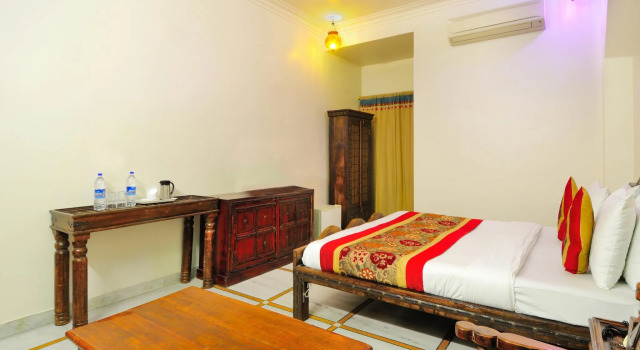 Номер Deluxe Jyoti Mahal A Royal Heritage Hotel - 5 Mins from New Delhi Railway station & 2Mins From Metro