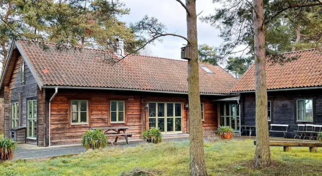 Коттедж 4 Star Holiday Home in Yngsjo