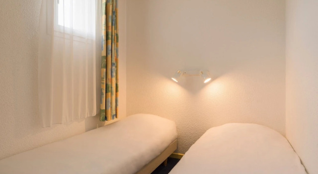 Standard- firedobbelt familie værelse Comfort Hotel Valence