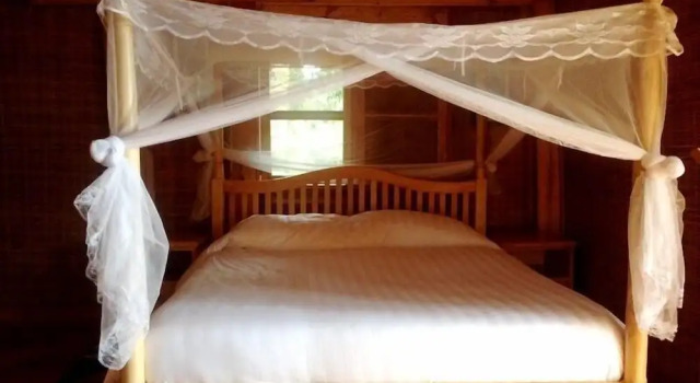 Lake Bunyonyi Eco Resort, Đặt Khu nghỉ dưỡng Khách sạn 3 sao ở Kabale, 3*