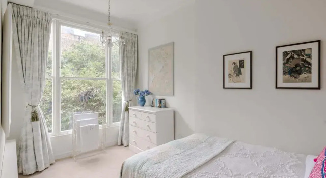 Traditional 2 Bed Apartment, Notting Hill, Забронировать Апартаменты/квартира Отели Лондона с парковкой, рядом с Музей торговых марок, упаковки и рекламы, Парковка