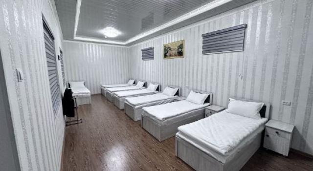Кровать в общем номере Zamin Hostel and Guest House