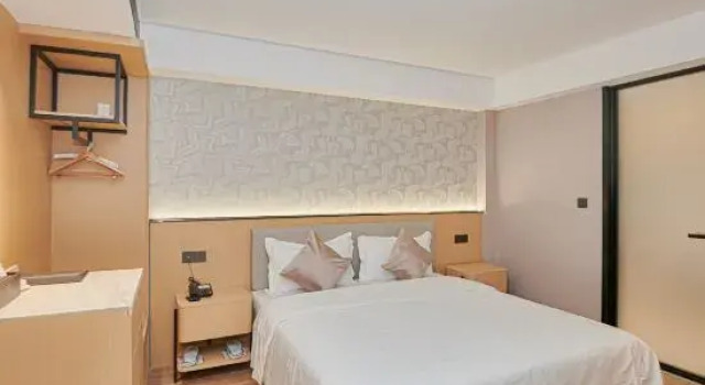 Люкс Weston Hotel（Huizhou North Station Store)