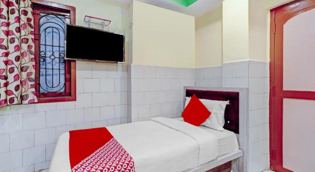 Двухместный номер Standard SPOT ON 79520 Sam Guest House