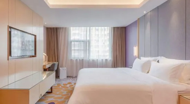 Люкс Deluxe Lavande Hotel (Dongguan Shijie Jiarong Shopping Plaza)
