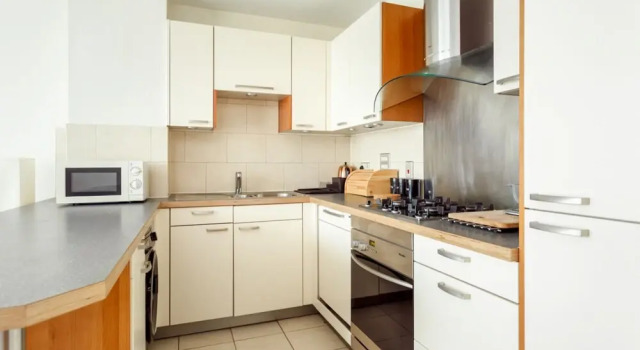 Starboard - Spacious Two-bedroom Apartment, Забронировать Апартаменты/квартира Отели Пула с парковкой, рядом с Poole Yacht Club, Парковка