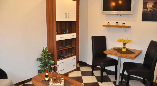 Ferienhaus Wolgast USE 2951, Book Hotel Wolgast Usedom
