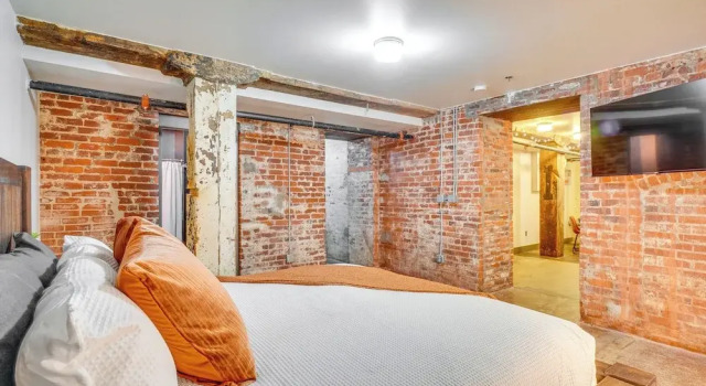 Dtwn Knoxville Studio Half-mi to Market Square!