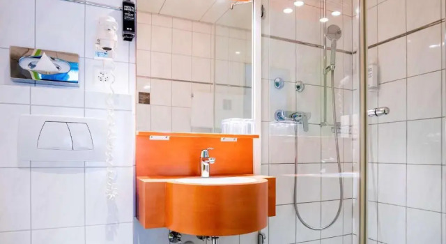 Двухместный номер с диваном Standard ibis Styles Luzern
