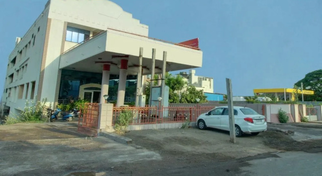 Oyo 30636 Hotel Navaratna International, Rezerwuj Hotel Vijapura Bangalore