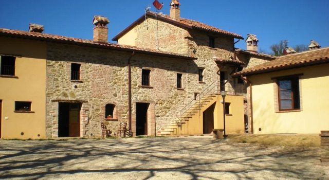 La Fornace Vacanze, Varaa Hotelli San Venanzo Umbria
