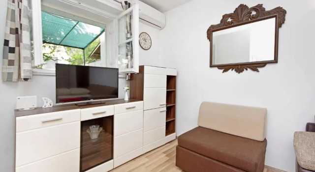 Студия Apartments Anđela